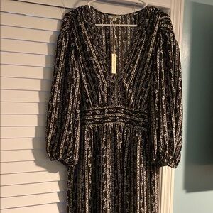 Max Studio Black and White Floral Dress